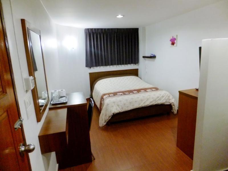 Orchid Inn Bangkok Esterno foto